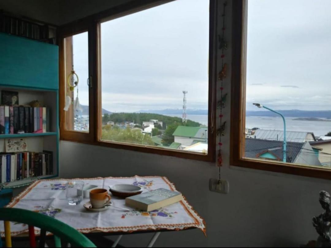 Alem Casa De Familia Hotel Ushuaia Kültér fotó