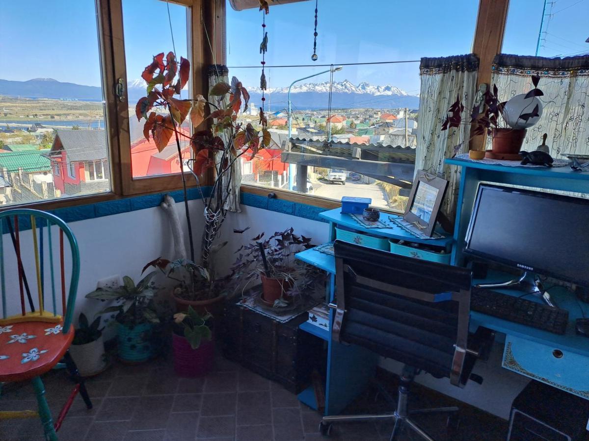 Alem Casa De Familia Hotel Ushuaia Kültér fotó
